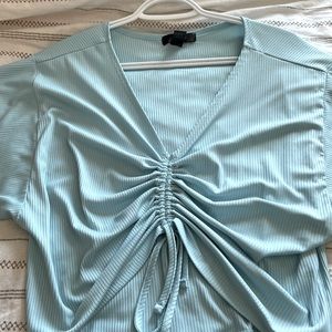 baby blue loose top